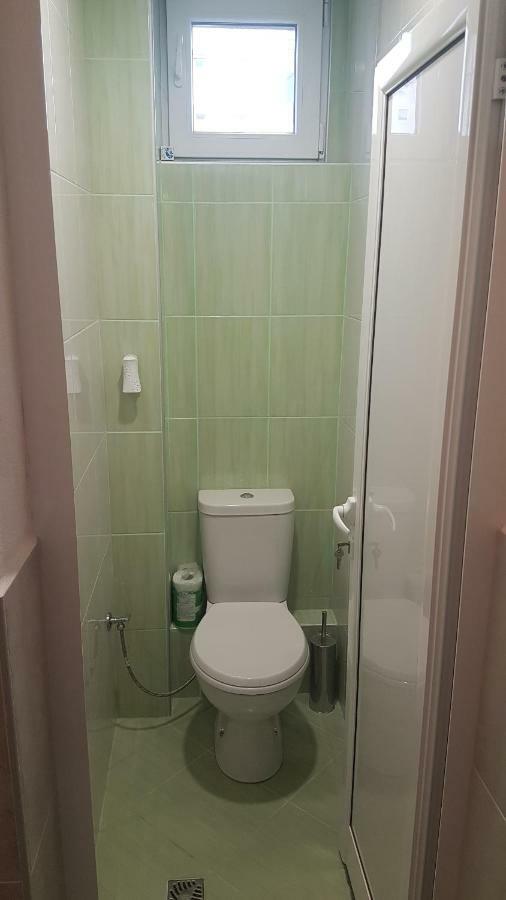 וארנה Roza Apartment מראה חיצוני תמונה